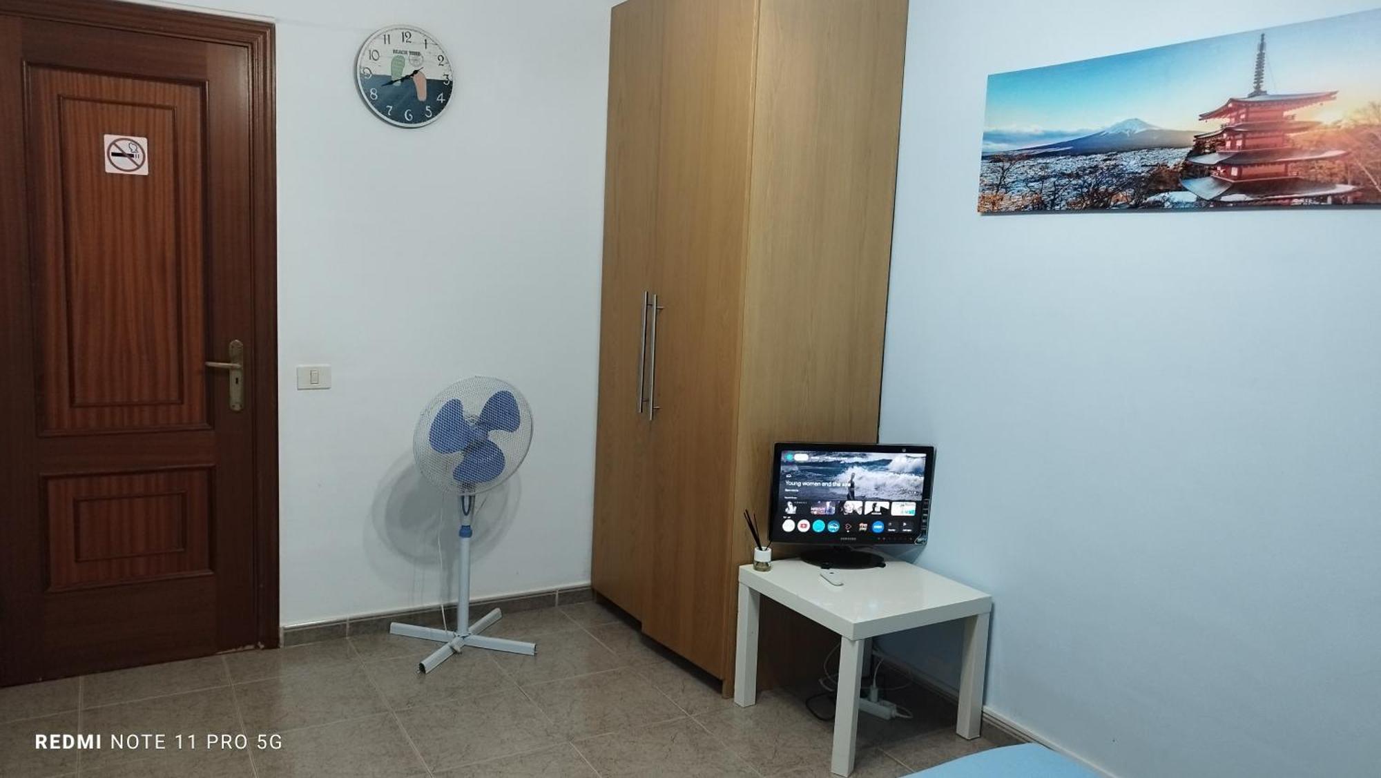 Los Cristianos Centro, Room With A Private Bathroom In Shared Apartment Arona  Extérieur photo