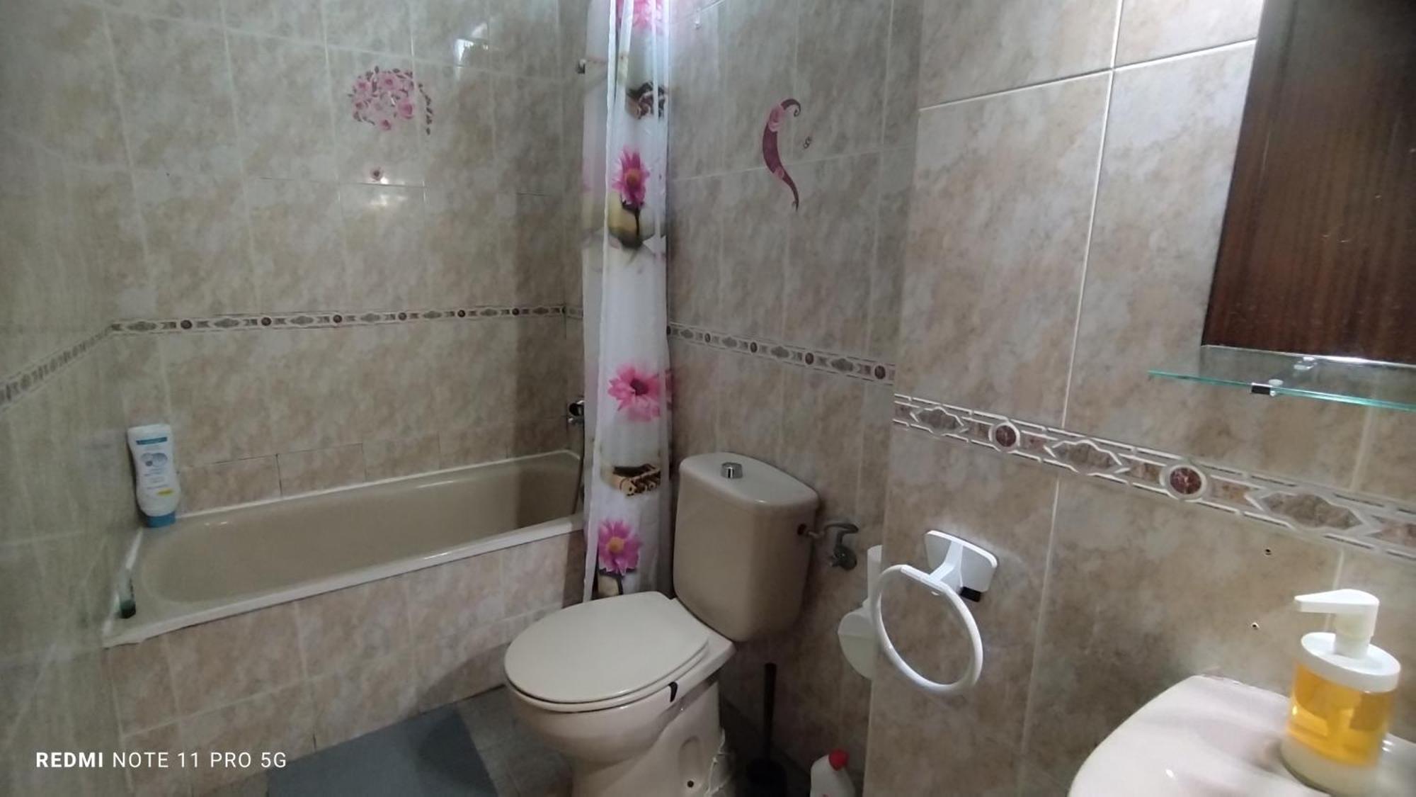 Los Cristianos Centro, Room With A Private Bathroom In Shared Apartment Arona  Extérieur photo